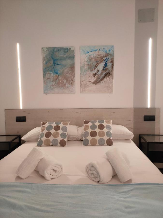 Apartamentos Wur Madrid Esterno foto