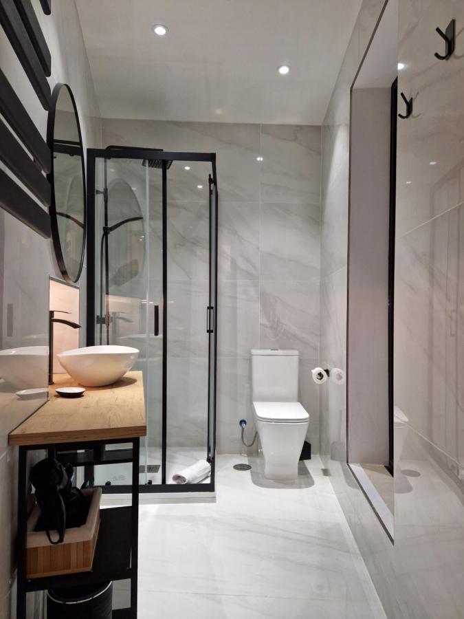 Apartamentos Wur Madrid Esterno foto