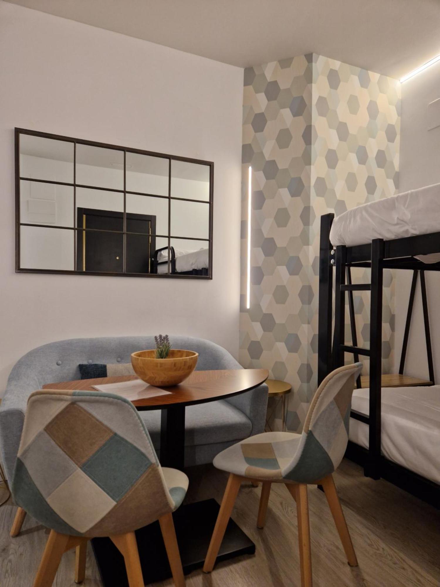 Apartamentos Wur Madrid Esterno foto