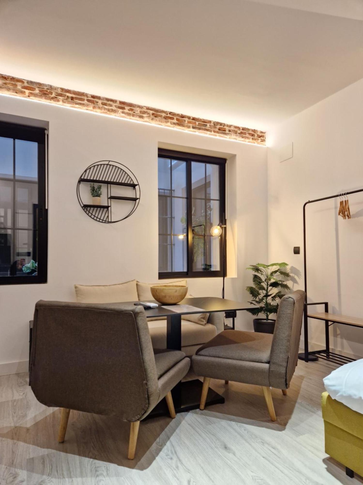 Apartamentos Wur Madrid Esterno foto