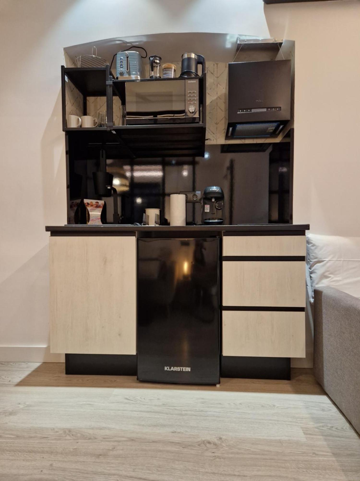 Apartamentos Wur Madrid Esterno foto